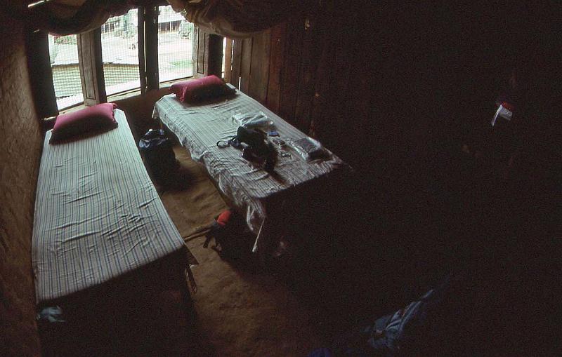 WT 1000 142-14 Nepal Hotel at Dhumre.jpg